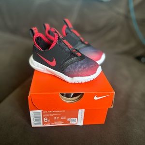 Nike flex runner